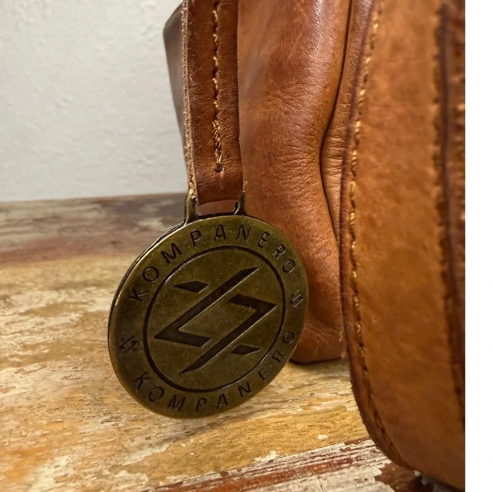 Kompanero Crossbody Bag Brown Leather Western Artisanal
